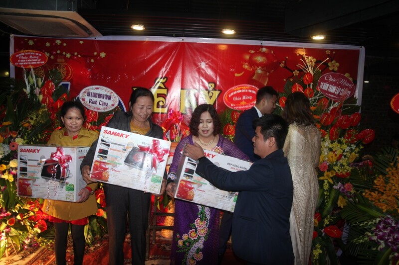Hình ảnh công ty Phú Lương Việt Nam - Suất Ăn Công Nghiệp Phú Lương - Công Ty TNHH MTV Phú Lương Việt Nam